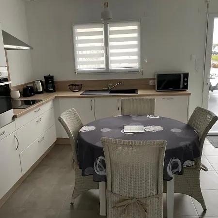 Repos Paisible アパート *