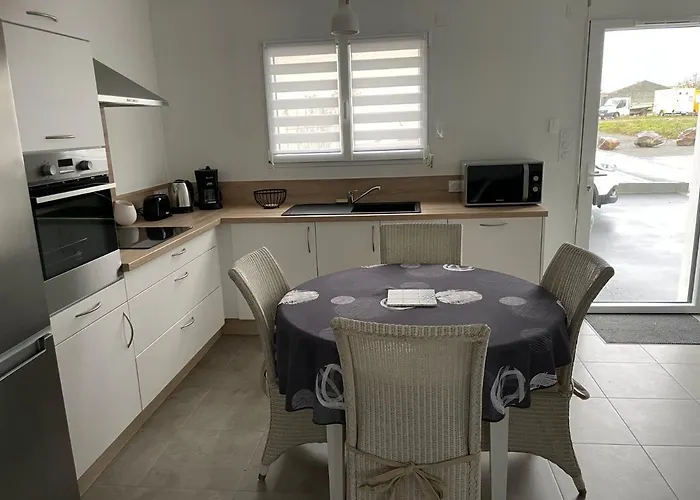 Repos Paisible アパート *